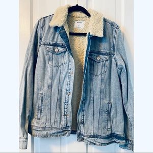 Old Navy Sherpa Lined Denim Jacket (re-listed)